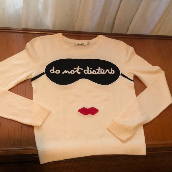 Alice + Olivia Sweaters - Alice + Olivia Cream Sweater with Graphic Design